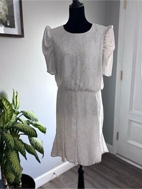 Express White Polka Dot Puff Sleeve Midi Dress
